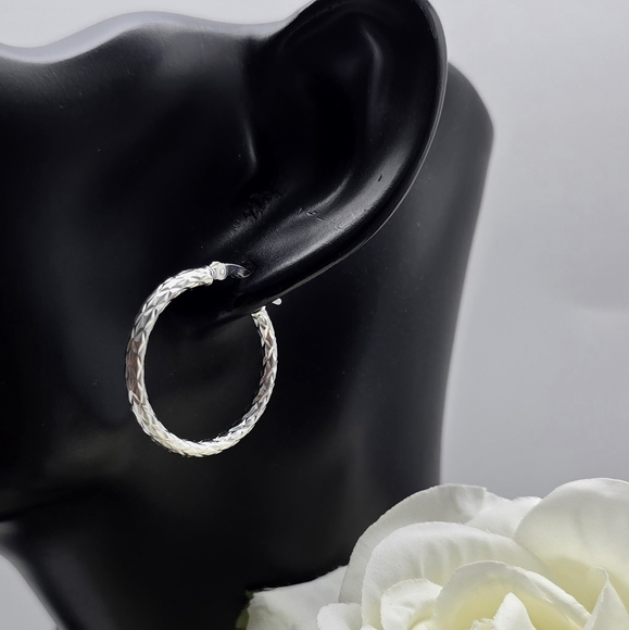 ❤️ Diamond Cut Hoop STERLING SILVER Earrings - Picture 3 of 3